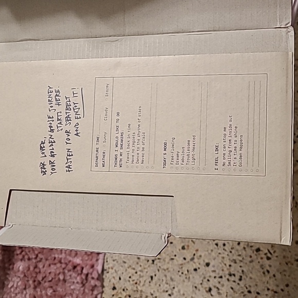 Golden Goose Women's Leather NIB  size 9 sneakers - Picture 9 of 15